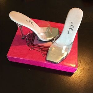 •NEW• Clear High Heels - Size 7